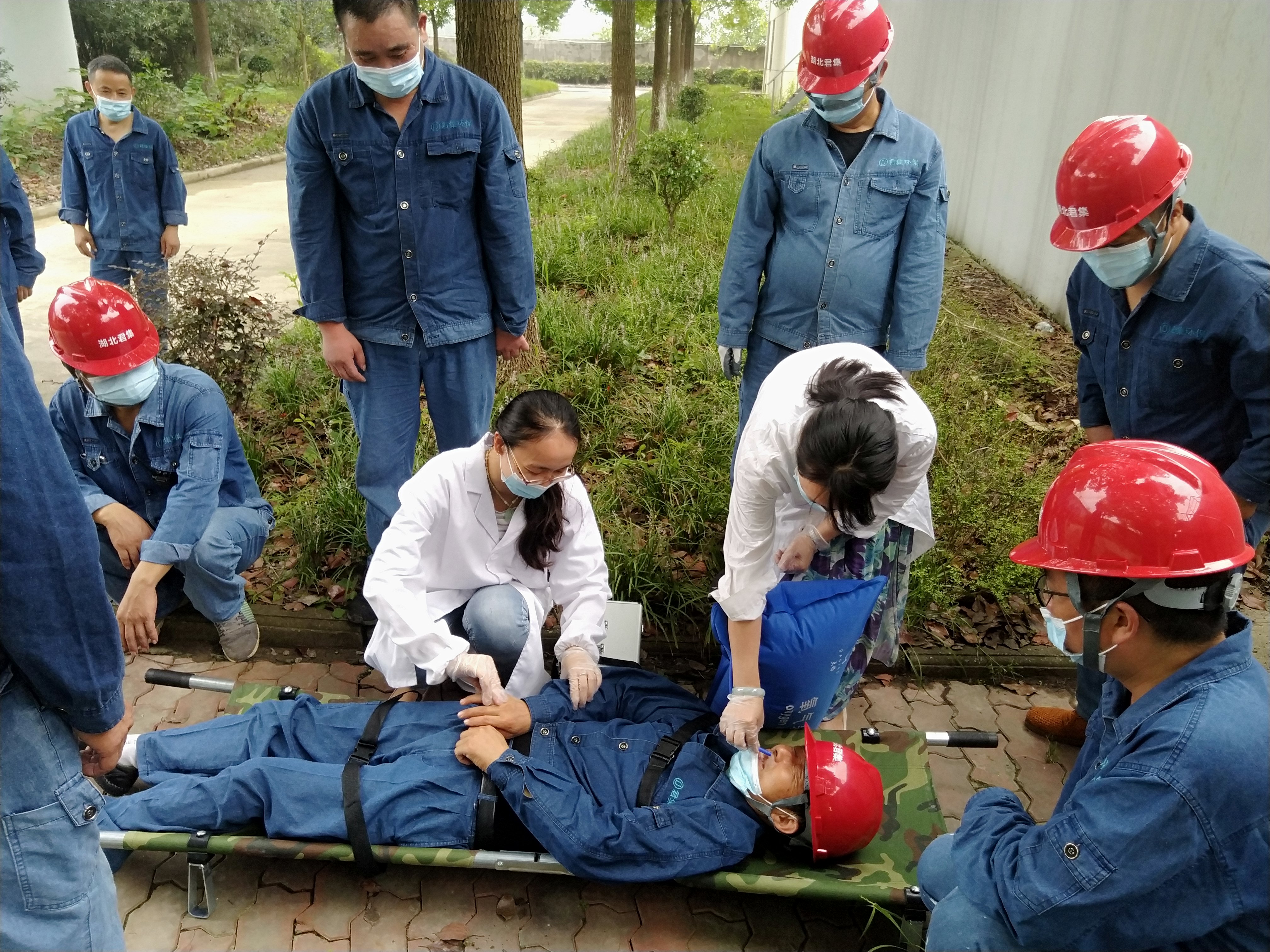 fe795275772383861fd59606d188a6d.jpg fe795275772383861fd59606d188a6d.jpg