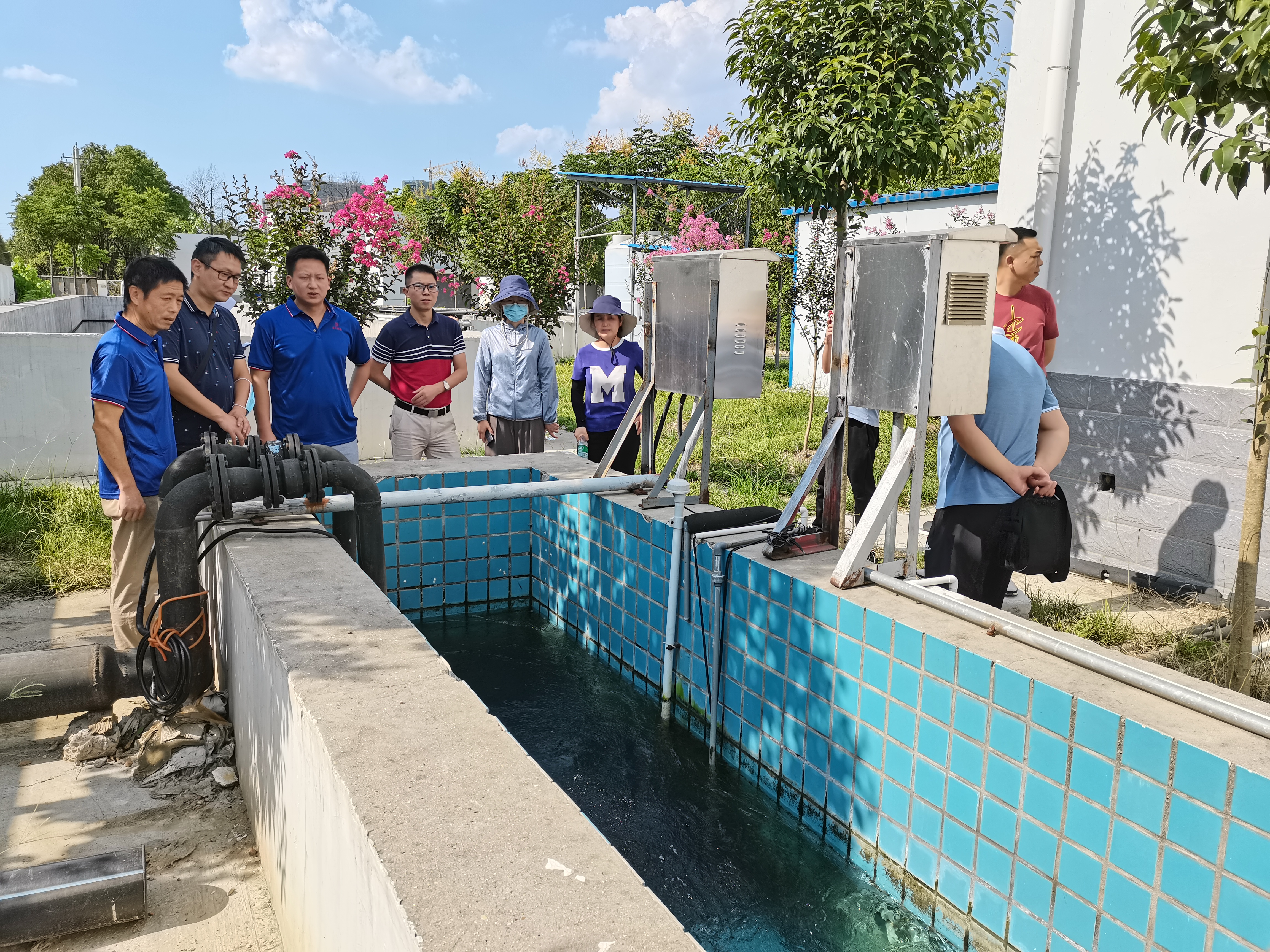 2b3669d35bb99026dfff5343145d370.jpg 2b3669d35bb99026dfff5343145d370.jpg