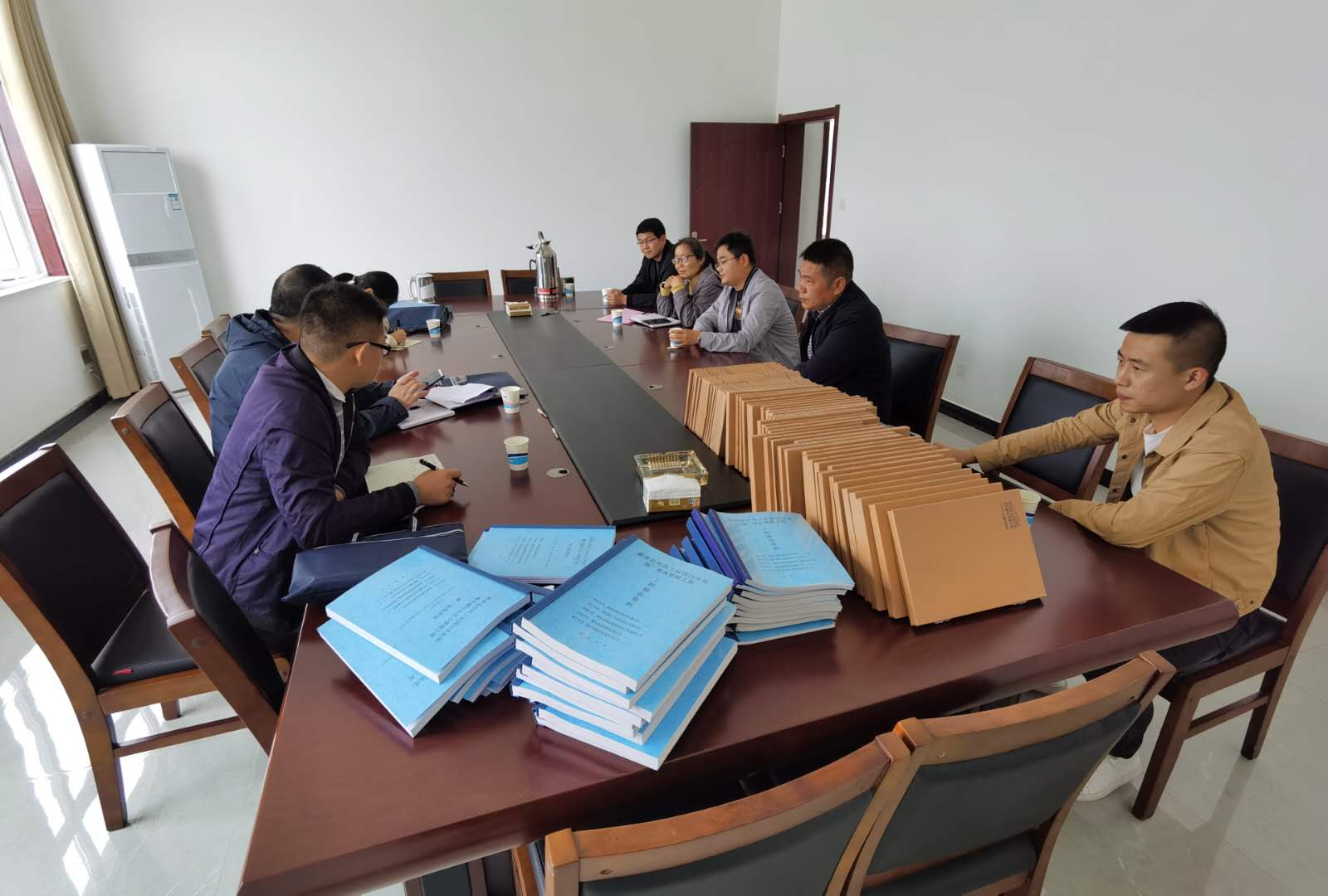 b8fc635b72a008488bb511746a4aa0e.jpg b8fc635b72a008488bb511746a4aa0e.jpg